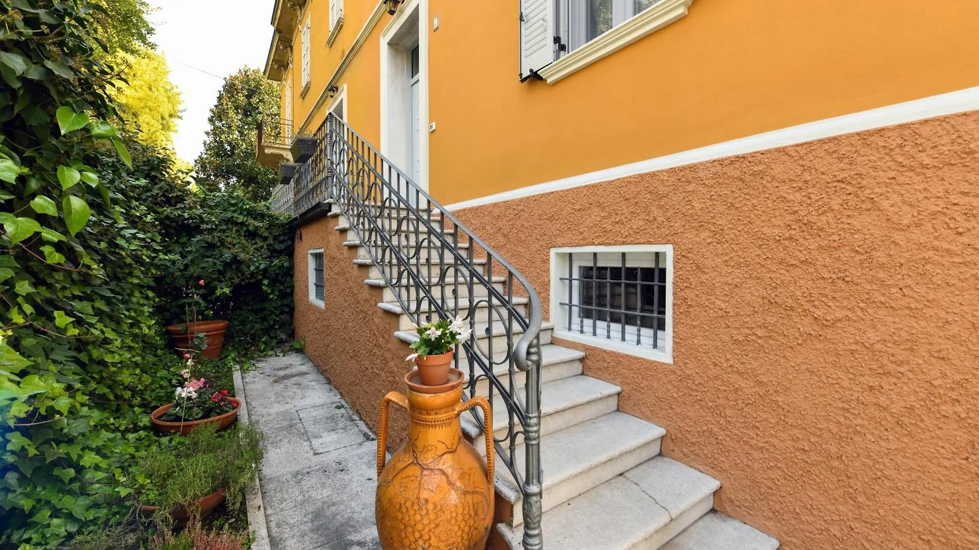 Villa Sofia Modena Bed & Breakfast